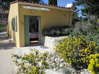 Chambre D'hôtes Le 552, Chambre d'Hôtes à Saint-Savournin