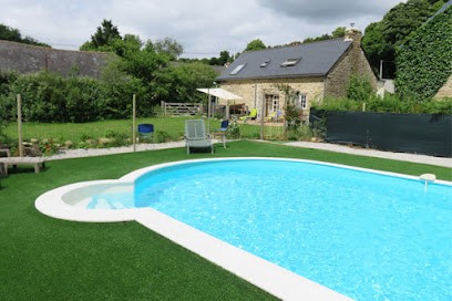 Owl Cottage, Location de Vacances à Langonnet