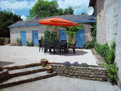 Vingt Grand Rue, Chambre d'Hôtes à Champagne-Mouton