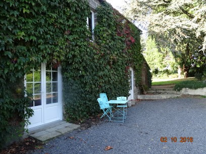 GITE LES VAUX, Location de Vacances à Saint-Jean-d'Elle