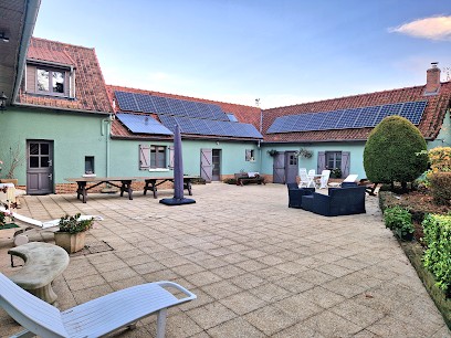 Les Salons de l'Embryenne, Chambre d'Hôtes à Embry