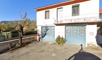 Sous Le Toit Caturige, Chambre d'Hôtes à Chorges
