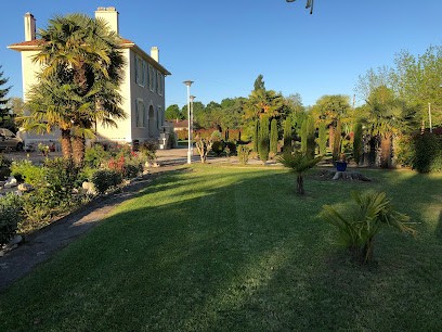 Caday Rouge, Chambre d'Hôtes à Saint-Vite