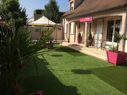 L'Eden Spa Orly Aéroport, Chambre d'Hôtes à Thiais