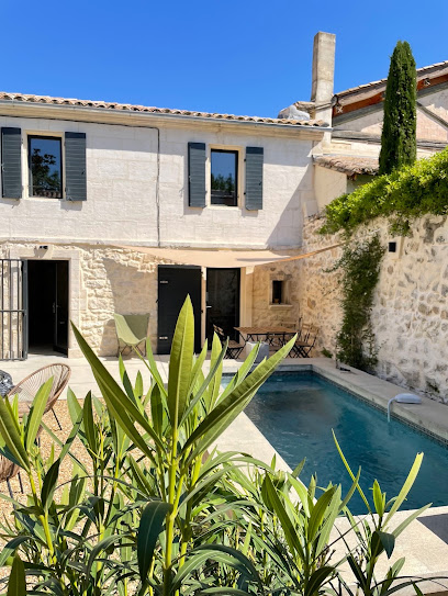 L'annexe Des Alpilles, Location De Vacances à Maussane-les-Alpilles