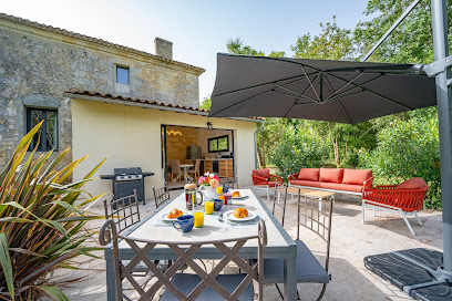 Les Bons Amis, Maison D'hôtes à Fronsac