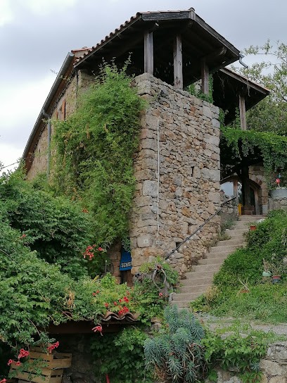 Gîte du jal et ecogite du jal, Chambre d'Hôtes à Rocles