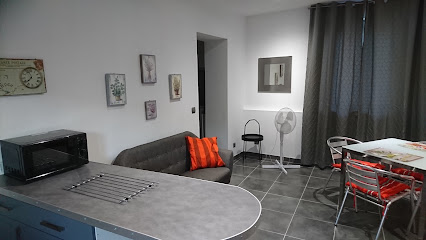 Le Quai D'albertas Appartements De Tourisme Location De Vacances à Apt