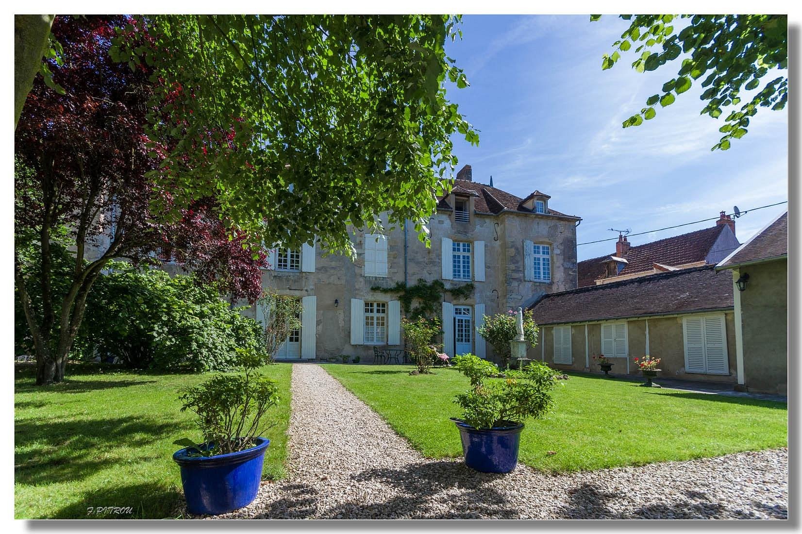 Maison d'hôte Saint François, Chambre d'Hôtes à Châtel-Censoir