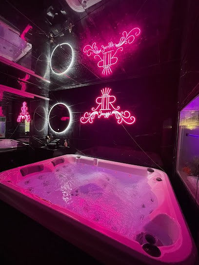 RR Jacuzzi, Chambre d'Hôtes à Saint-Laurent-des-Arbres