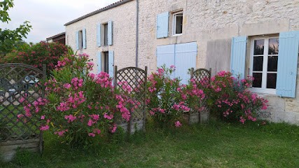 Le Domaine des Aguins, Chambre d'Hôtes à Saujon