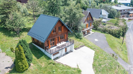 Chalet Les Loutres À Super-Besse, Location De Vacances à Besse-et-Saint-Anastaise