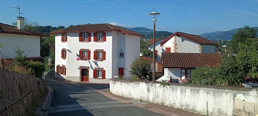 Maison Bidegain Berria, Chambre d'Hôtes à Ispoure