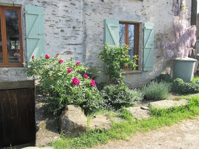 Daler Tina, Chambre d'Hôtes au Busseau