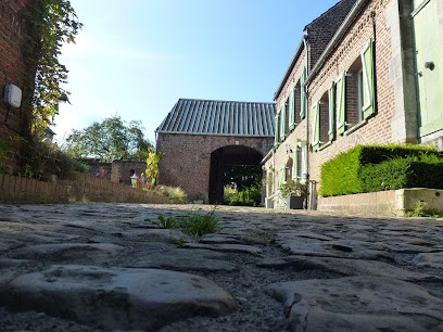 La Ferme Aksanti, Chambre d'Hôtes à Quiévy