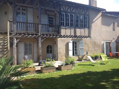 La Maison vers Saint Jacques, Chambre d'Hôtes à Eauze