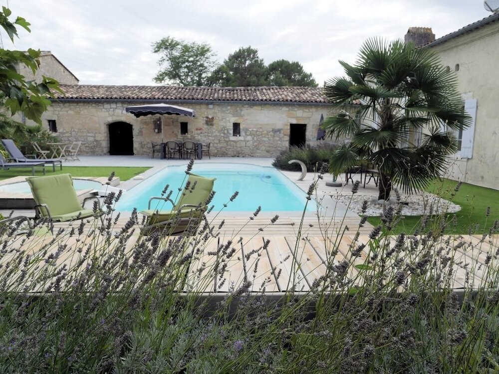 Le Domaine d'Ardgalen, Chambre d'Hôtes à Val de Virvée