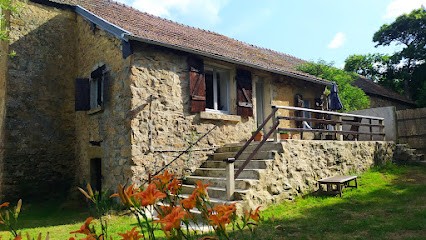 Le Studio du Crot Noir, Chambre d'Hôtes à Cussy-en-Morvan
