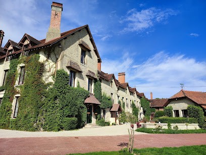 Le Manoir de Laferté-sur-Aube, Chambre d'Hôtes à Laferté-sur-Aube