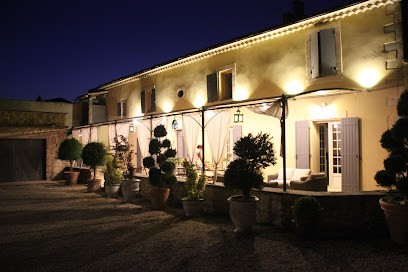 Mas Dansavan, Chambre d'Hôtes à Oppède