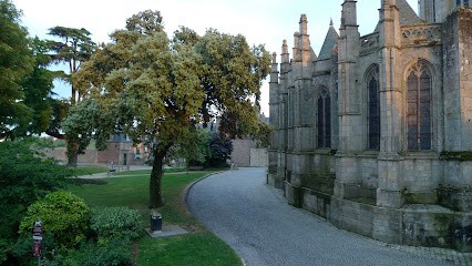 dinan-house, Location de Vacances à Dinan