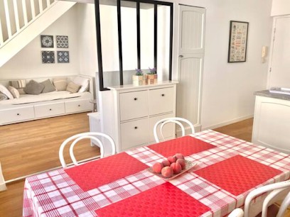 Les 2 terrasses, short term apartment rental (4 pers/2 bedrooms), Location de Vacances à Narbonne