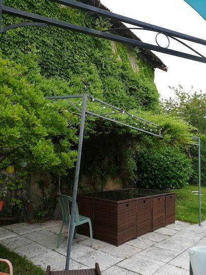 LA CASA DE MAPI AND STONE, Chambre d'Hôtes à Dolomieu