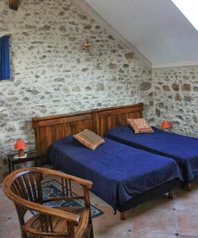 Chambre d'hôtes - Famille Roche, Chambre d'Hôtes à Ballancourt-sur-Essonne