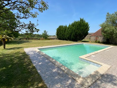 Gîte du Logis du Sourdy & 15mn Puy du Fou, Location de Vacances à La Gaubretière