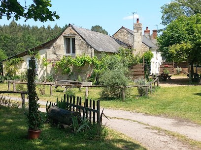 Les Chambres Du Vau Profond, Chambre d'Hôtes à Vernoil-le-Fourrier