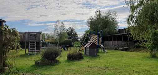 Le Petit Moulin, Chambre d'Hôtes à Saint-Hilaire