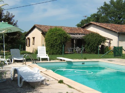 Les Maisons Du Mas, Location de Vacances à Saint-Marcory