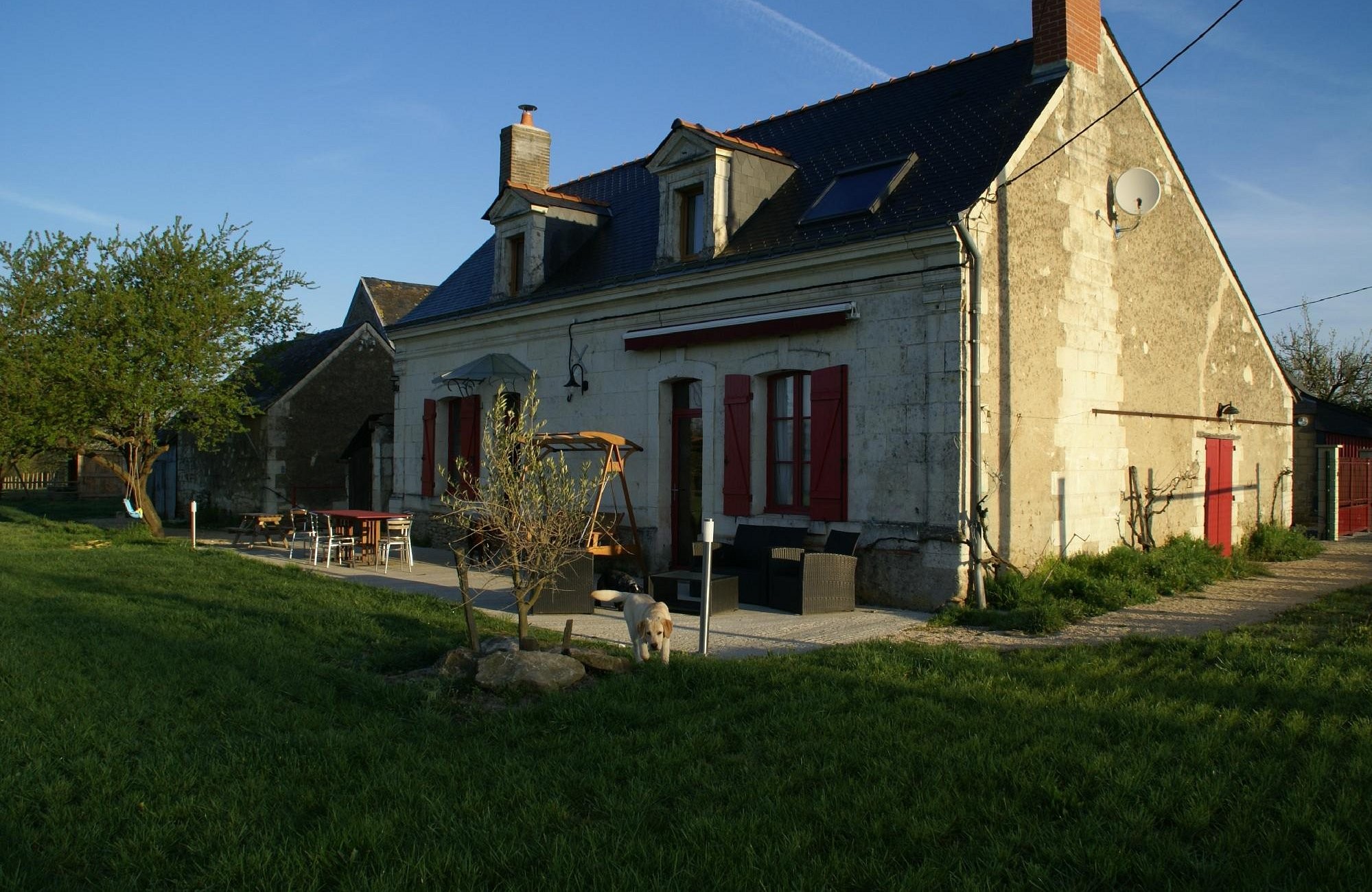 La Petite Ferme, Chambre d'Hôtes à Mazé-Milon