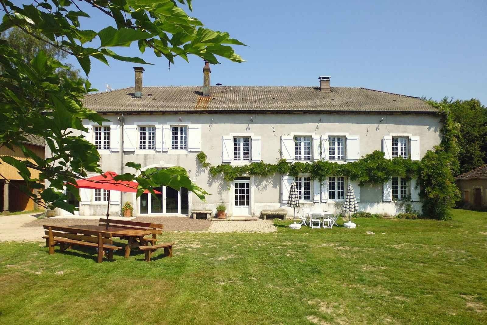 The Faing Of Bray, Chambre d'Hôtes à Plombières-les-Bains