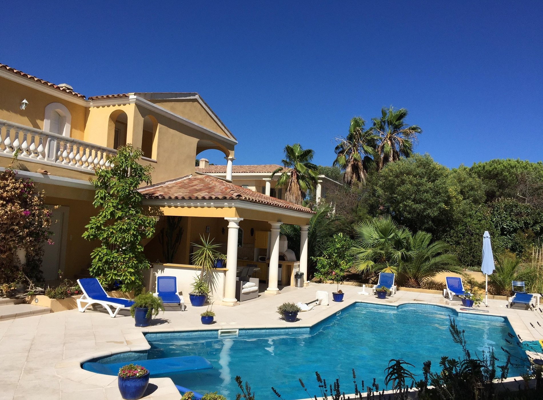 Le Petit Ramsès, Chambre d'Hôtes à Sainte-Maxime