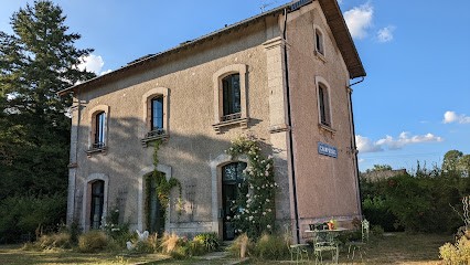 Chambre D'hotes La Gare Aux Oiseaux, Chambre d'Hôtes à Champagnac-la-Rivière