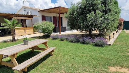 Mas du Coucou, Chambre d'Hôtes à Beauvoisin