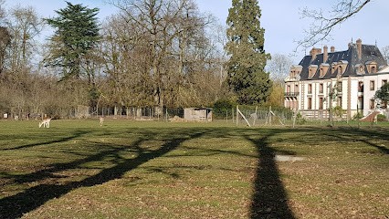 Château de Montlieu - Résidence La Cour du Chateau, Location de Vacances à Émancé