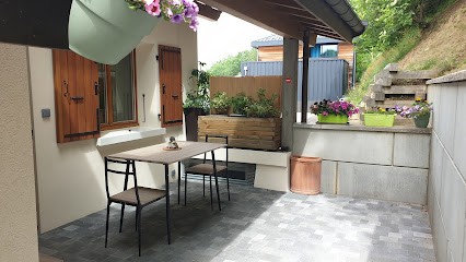 gite de charme la maison du bonheur, Location de Vacances à Copponex