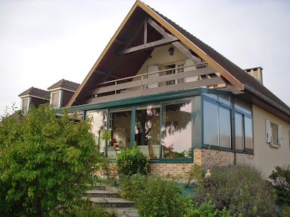 Yvette Et Michel ARNAL, Chambre d'Hôtes à Doyet