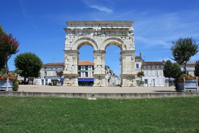 Gîte Laccalmie 17, Location de Vacances à Saintes