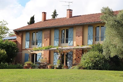 Les Couleurs du Vent, chambres et table d'hôtes près de Toulouse, Maison d'Hôtes à Clermont-le-Fort