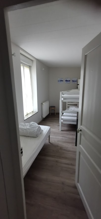 VILLA LES ALPES, Location de Vacances à La Bourboule