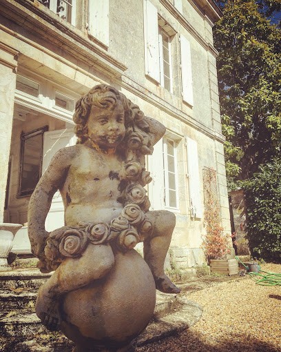 The Private Suite @ Montaurand Maison de Maitre, Chambre d'Hôtes à Rougnac