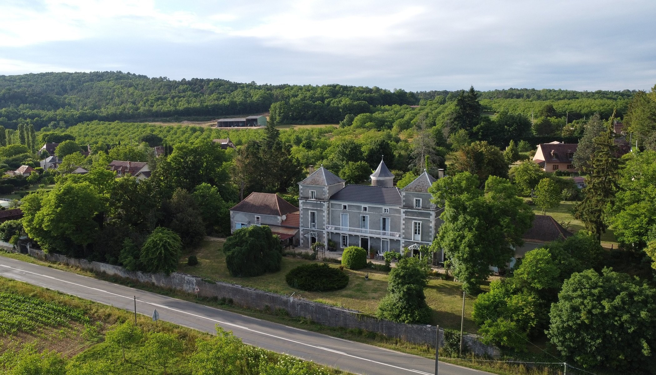 Château La Barge, Chambre d'Hôtes à Cubjac-Auvézère-Val d'Ans