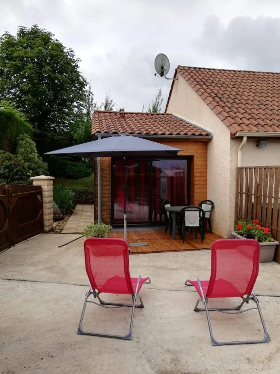 Chambres Chez L'habitant Coco2, Chambre d'Hôtes à Boulazac Isle Manoire