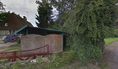 Coulountjios Georges, Chambre d'Hôtes à La Haye-Aubrée