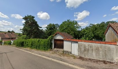 JEMLaMaisonJaune, Location de Vacances à Saint-Honoré-les-Bains