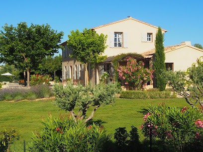 Mas Des Sentinelles, Maison d'Hôtes à La Motte-d'Aigues