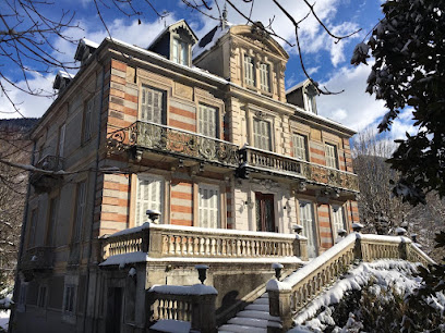La Villa Du Lys - Chambres D'hôtes Chambre D'hôtes à Bagnères-de-Luchon